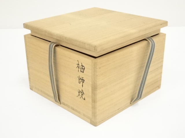 道具 ] - 道具 袖師窯 尾野晋也造 黄釉茶碗（共箱） | ネットショップ